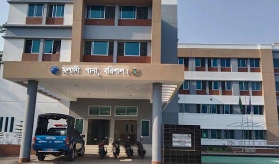 বরিশালে যুবককে ডেকে নিয়ে কুপিয়ে হত্যা