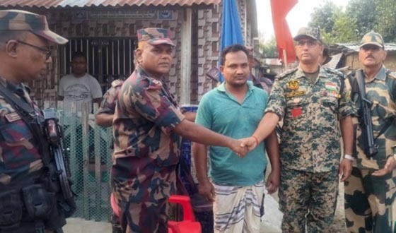 অবৈধ অনুপ্রবেশের দায়ে আটক বাংলাদেশিকে ফেরত দিল বিএসএফ