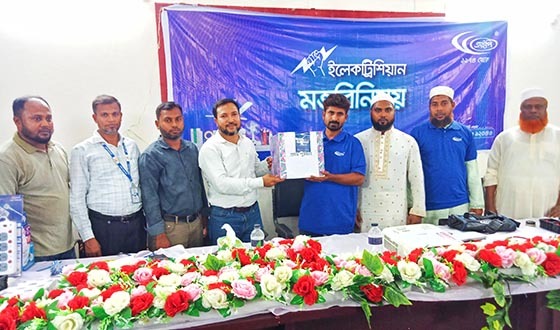 কলারোয়ায় এমইপি গ্রুপের ইলেকট্রিশিয়ানদের মতবিনিময় সভা