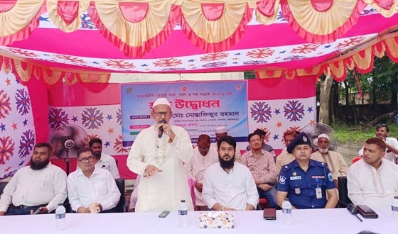 পোরশায় অভ্যন্তরীণ বোরো ধান, চাল ও গম সংগ্রহের উদ্বোধন