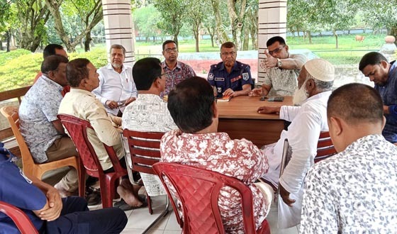 আটোয়ারী থানায় আসন্ন ঈদুল আয্হা নির্বিঘ্নে উদযাপনের লক্ষ্যে সভা অনুষ্ঠিত