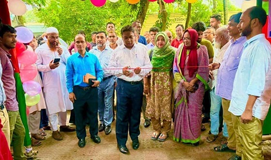 সরাইলে ভূমি মেলার উদ্বোধন