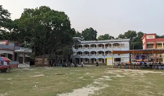 ‘যে টাকা আনবে সে নম্বর পাবে’- কুড়িগ্রামে শিক্ষিকার অডিও ফাঁস