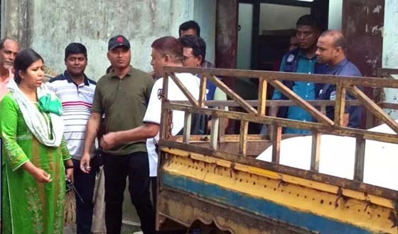 শেরপুরে  ভারতীয় জিরা, চাল ও ভেজাল পণ্য জব্দ, আটক ১