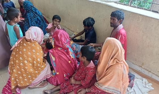 লালপুরে বজ্রপাতে ইটভাটা শ্রমিকের মৃত্যু, আহত ২ নারী