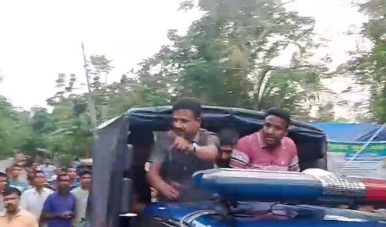 বিএনপি নেতাকে মারধর, স্বেচ্ছাসেবক দলের দুই নেতা গ্রেপ্তার