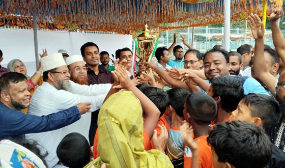 কুড়িগ্রামে গোল্ডকাপ ফুটবল টুর্নামেন্টের ফাইনাল অনুষ্ঠিত