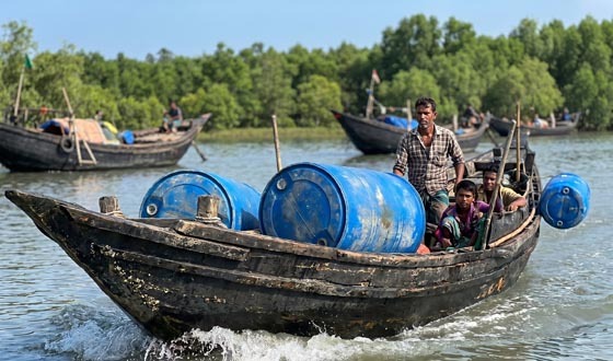 সুন্দরবনে আরও ৬ জেলে অপহৃত, আতঙ্কে মৎস্যজীবী ও ব্যবসায়ীরা