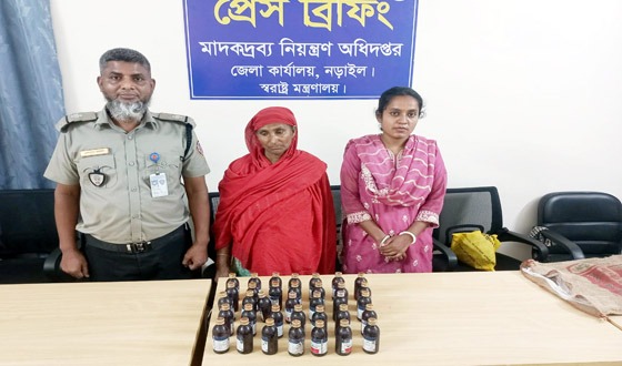 নড়াইলে প্রায় ২ লাখ টাকার মাদকসহ স্ত্রী আটক, স্বামী পলাতক
