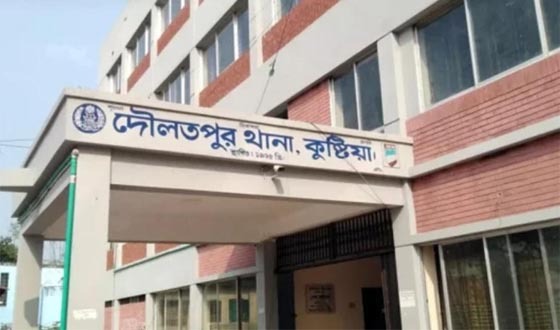 দৌলতপুরে দুই পক্ষের সংঘর্ষ, গুলিবিদ্ধসহ আহত ৫