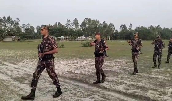 এক মাসে ১ কোটি ৭১ লাখ টাকার ভারতীয় পণ্য ও মাদক জব্দ
