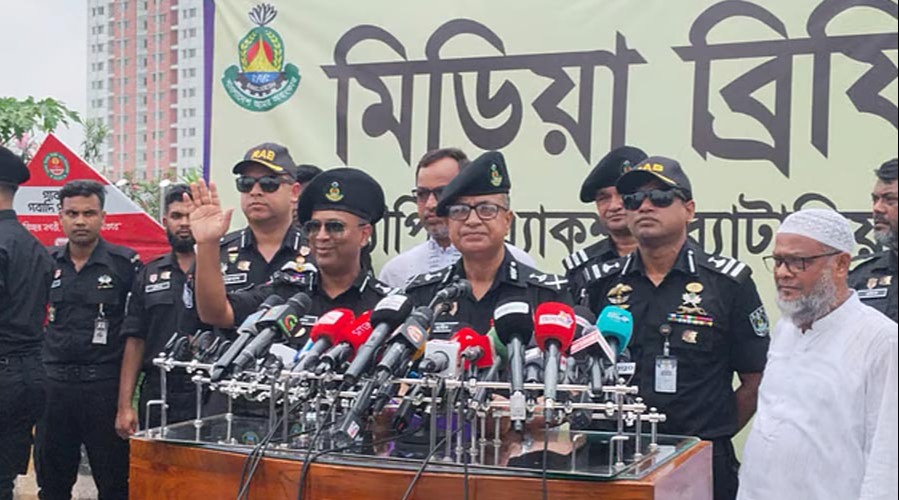 গুজব ছড়ালে তাৎক্ষণিক ব্যবস্থা, সতর্ক করল র‍্যাব