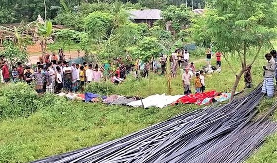 টাঙ্গাইলের সড়ক দুর্ঘটনায় নিহতদের ১২ জনের পরিচয় মিলেছে