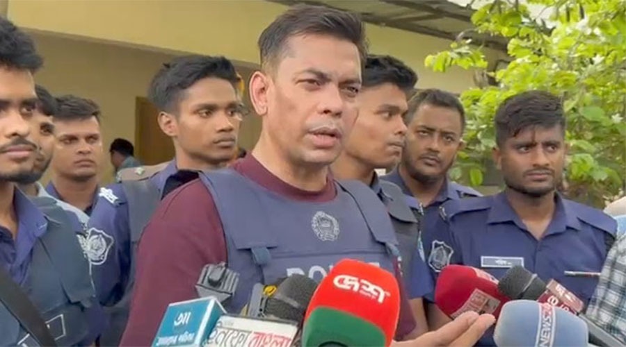সন্ত্রাসীরা যতই ঝামেলার দিকে যাক, প্রতিহত করতে চেষ্টা করব: এসপি মাসুদ