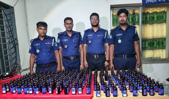 দেবহাটায় ভারতীয় ফেয়ারডিল মাদক উদ্ধার