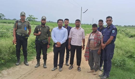 লালপুরে অবৈধ মাটি কাটায় জরিমানা ও কারাদণ্ড
