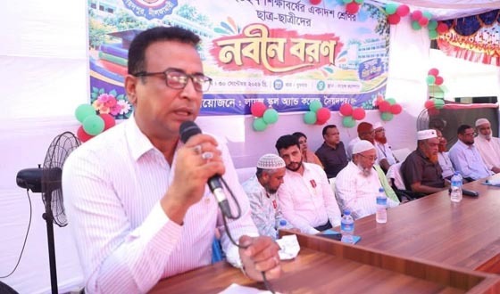 সৈয়দপুর লায়ন্স কলেজে একাদশ শ্রেণির শিক্ষার্থীদের নবীনবরণ