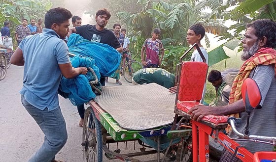 মেহেরপুরের গাংনীতে অস্ত্র ঠেকিয়ে ভ্যান ও টাকা ছিনতাই
