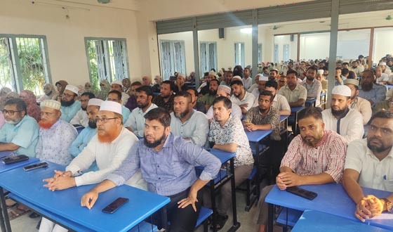 শিক্ষকগণকে নিরলস ভূমিকা পালন করতে হবে: মোবারক হোসাইন