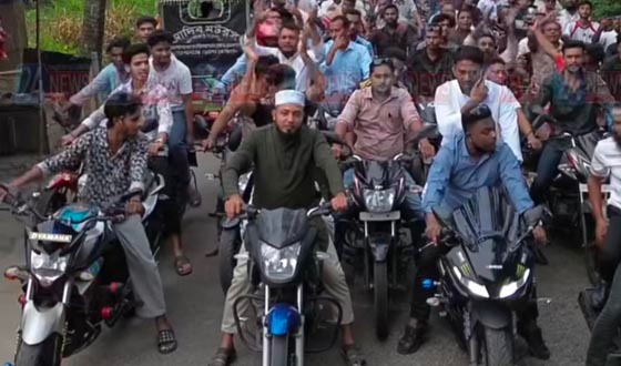 দৌলতখানের চরখলিফায় ইউপি নির্বাচনের শোডাউন