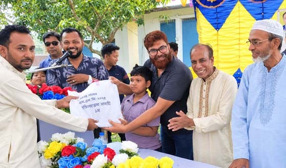 ধামইরহাটে আনন্দ ভ্রমন ও নবীন বরণ