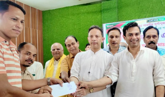 শারদীয় দুর্গাপূজায় সায়হাম গ্রুপের আর্থিক অনুদান প্রদান
