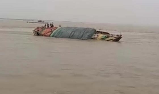 সর্বস্ব হারিয়ে দিশেহারা চাঁদপুর পুরাণবাজারের ৮ ব্যবসায়ী