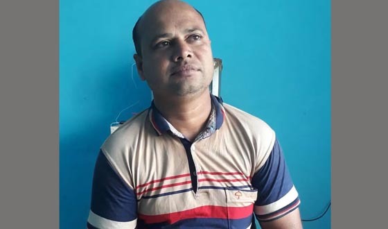 দুর্গাপূজার মিটিং যাওয়া হলনা ইউপি সদস্য চম্পক বিশ্বাসর