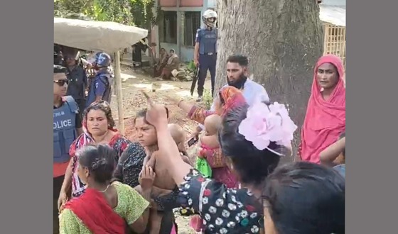কালীগঞ্জের বেদে পল্লীর দুই গ্রুপের সংঘর্ষ ১২ জন আহত