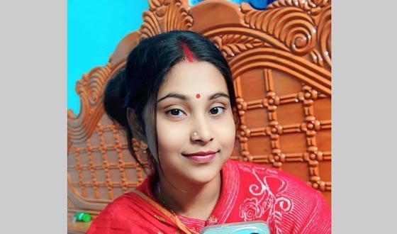 প্রতিমা বিসর্জনে সিঁদুর খেলতে গিয়ে অসুস্থ হয়ে নববধূর মৃত্যু