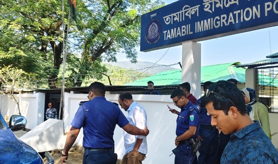 তামাবিল ইমিগ্রেশনে আটক জৈন্তাপুর উপজেলা আওয়ামী লীগের সভাপতি