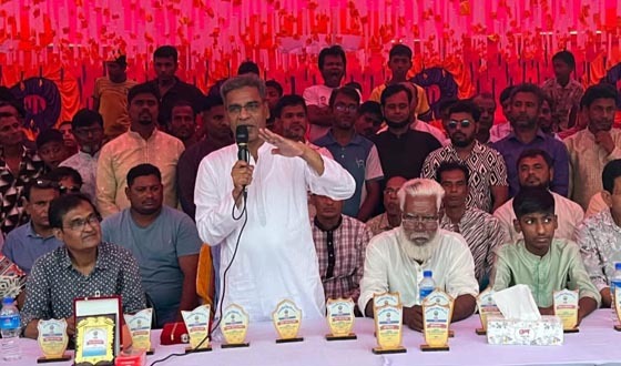 'খেলাধুলায় মাধ্যমে সমাজ পরিবর্তনের সম্ভব' এমপি