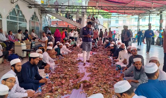 সিলেটের শাহজালাল (র.) মাজারে ৩৪ দিনে দান ৮৮ লাখ ৬৫ হাজার টাকা