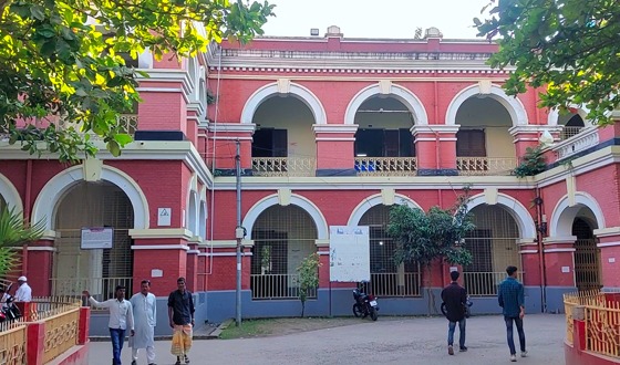 পাবনায় অর্থ আত্মসাত মামলায় গ্রামীণ ব্যাংকের সাবেক কর্মকর্তার ৫ বছরের কারাদণ্ড
