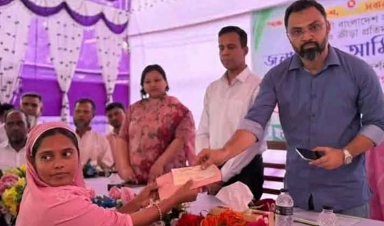 খেলাধুলাকে পেশাদার পর্যায়ে নিয়ে যাওয়া বর্তমান সরকারের লক্ষ্য