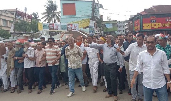 সেনবাগে বিএনপির প্রতিষ্টাবার্ষিকীর রেলীতে জয়নুল আবদিন ফারুক এমপি