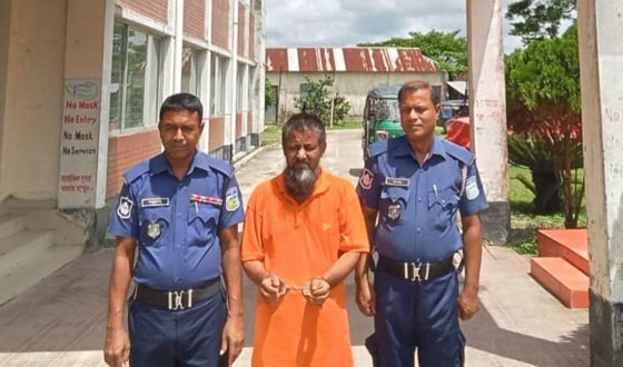 গফরগাঁওয়ে মাদকবিরোধী অভিযানে ইয়াবাসহ গ্রেফতার ২