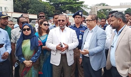 আকিজ ইস্পাতের কালো ধোঁয়া, ব্যবস্থা নেওয়ার আশ্বাস পরিবেশ প্রতিমন্ত্রীর