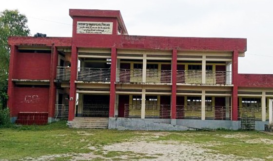 ইসলামপুর সরকারি প্রাথমিক বিদ্যালয়ে শিক্ষাদানে বেহালদশা