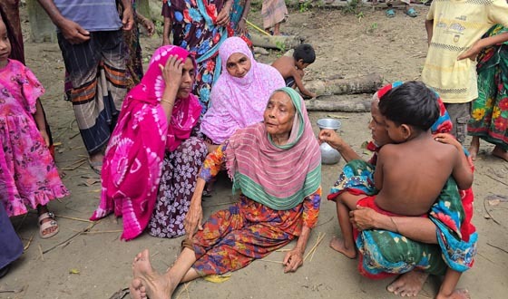 সাঁথিয়ায় পেঁয়াজ ব্যবসায়ীর গলাকাটা লাশ উদ্ধার