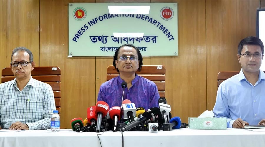 আওয়ামী লীগ রাজনৈতিক দল নয়, মাফিয়া গ্যাং: তথ্য উপদেষ্টা
