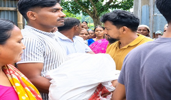 কুড়িগ্রাম-রাজারহাট সড়কে মোটরসাইকেলের ধাক্কায় প্রাণ গেল শিশুর