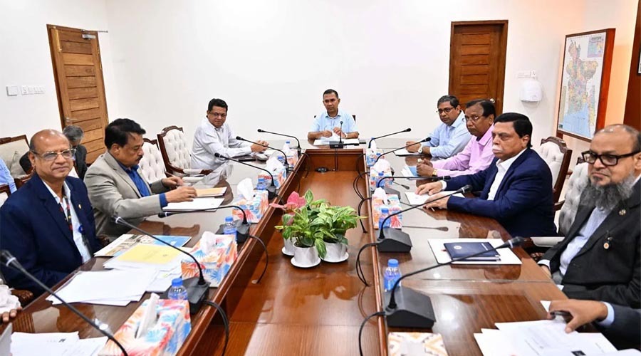 গুলশান-ধানমন্ডিসহ রাজধানীর লেকের দূষণ রোধে সমন্বিত উদ্যোগের নির্দেশ