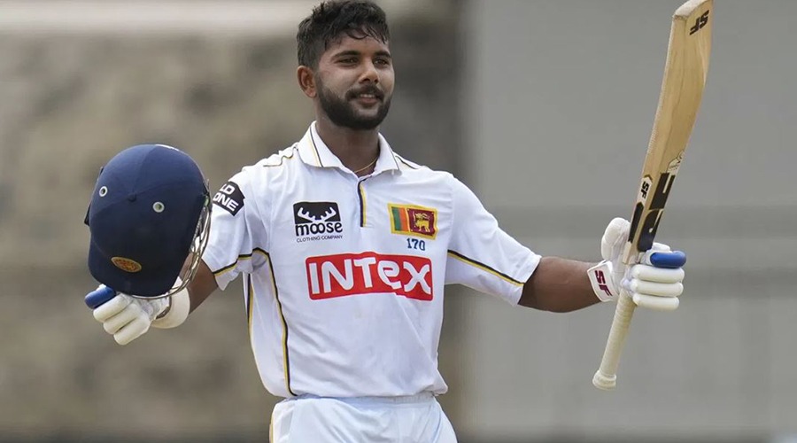 আইসিসির মাসসেরা ক্রিকেটার হলেন দিনুশা