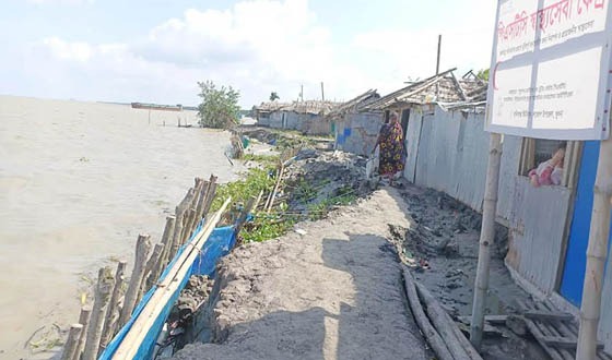 বানীশান্তা যৌনপল্লীতে চলছে অর্থনৈতিক দৈন্যতা আর ঝুঁকিপূর্ন বসবাস