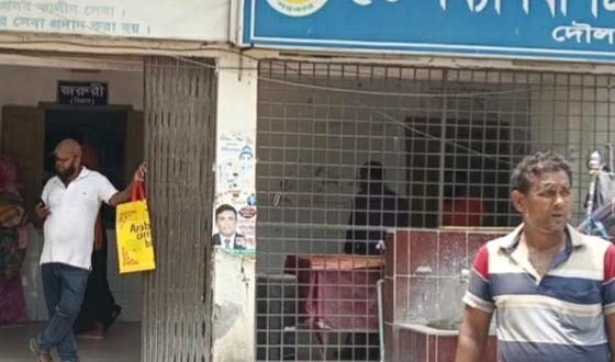 দৌলতপুরে অ্যানথ্রাক্সে আক্রান্ত-শতাধিক, দীর্ঘদিন প্রাণিসম্পদ কর্মকর্তা নাই