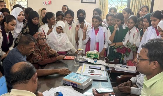 ছাত্রকে মারধরের পর কানধরে ওঠবস, যুবদল নেতার কারাদন্ড