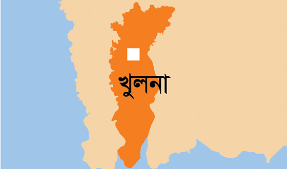 দিঘলিয়ায় মিনি ফুটবল খেলাকে কেন্দ্র করে দুই গ্রুপে আধিপত্যের লড়াই