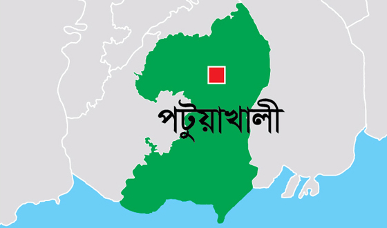 গলাচিপায় খোলা আকাশের নিচে চলছে পরিক্ষা